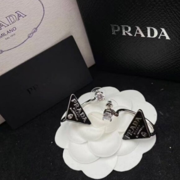 Prada Radiant Fashion Ring - Picture 3 of 3